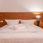 Majesty بيت ضيافة برلين