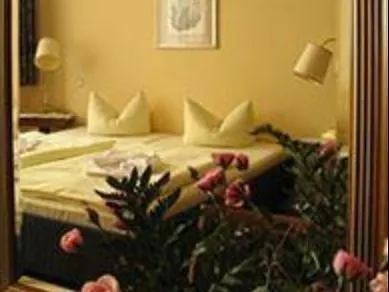 Majesty 2* Берлин