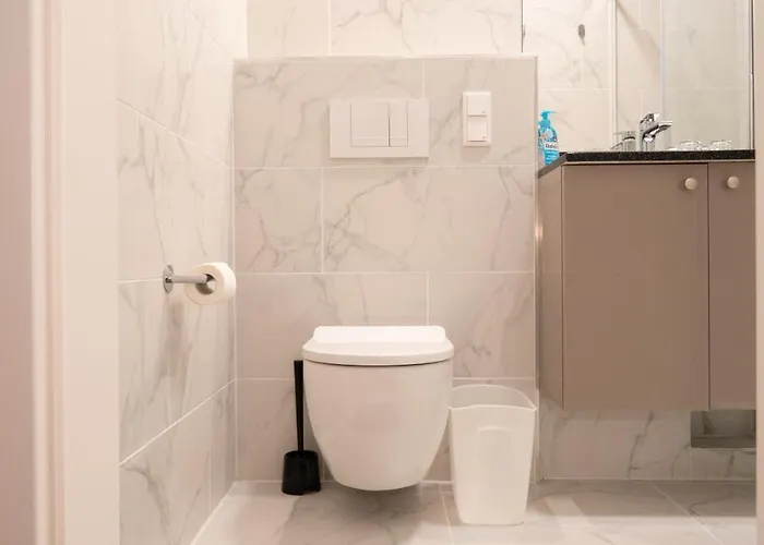 Majesty Pensjonat 2*