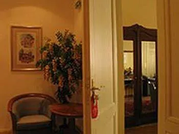 Majesty ゲストハウス 2*